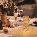Luminária Cristal de Mesa LED com Controle Remoto
